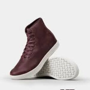 NOBULL Women's Size 8 High Top Leather Trainer Sneakers Burgundy Lifting Gym New